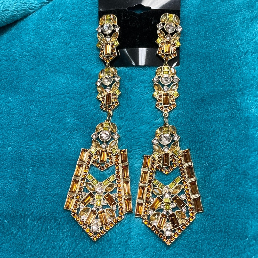 New Fashion Pierced Earrings